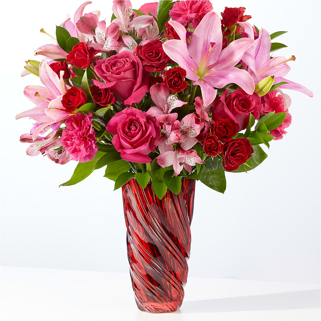 In Love Bouquet with Luxe Swirl Vase – THE SHOPPE ON KEY AVENUE FLORAL & GIFTS, Lampasas TX
