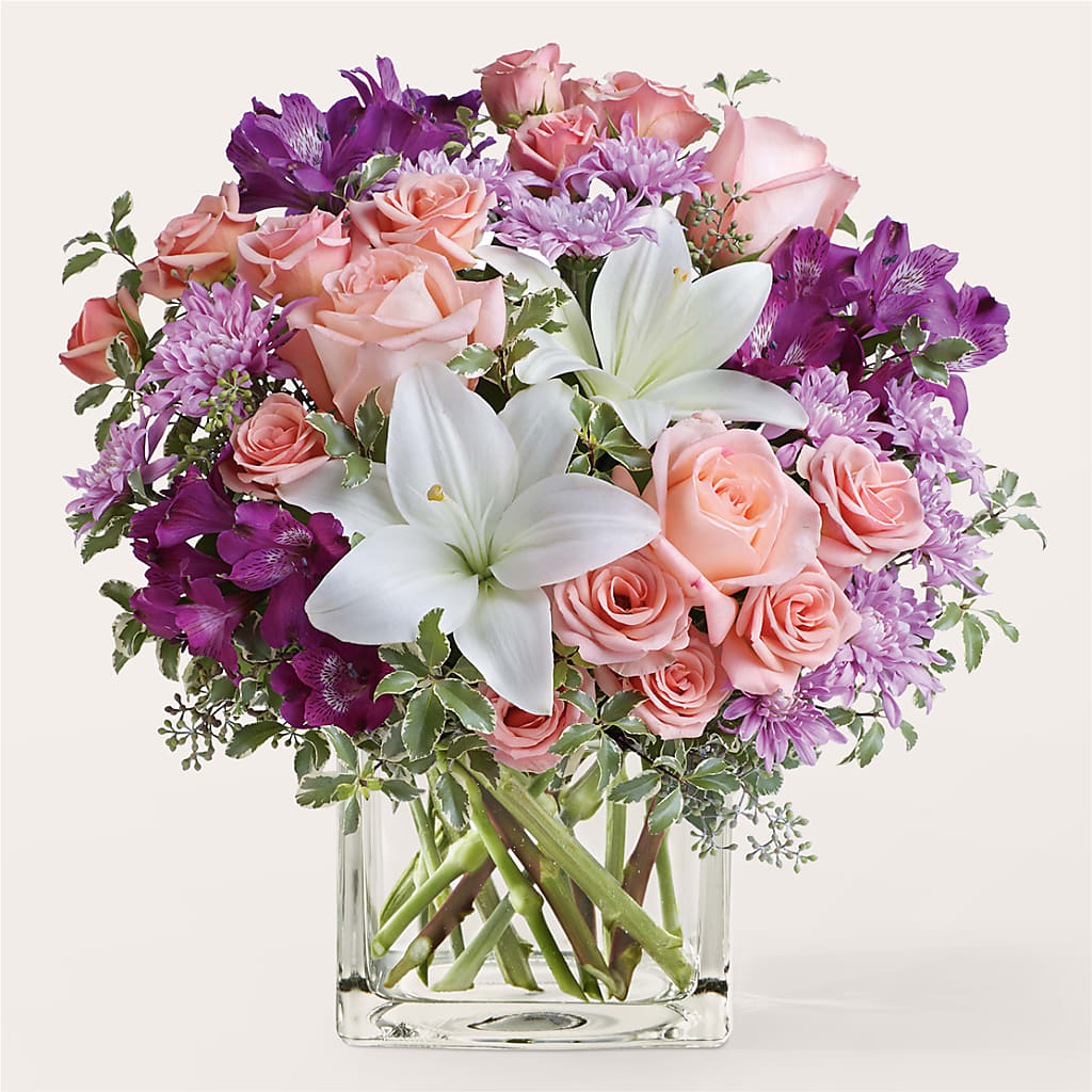 Mani Pedi Bouquet – THE SHOPPE ON KEY AVENUE FLORAL & GIFTS, Lampasas TX
