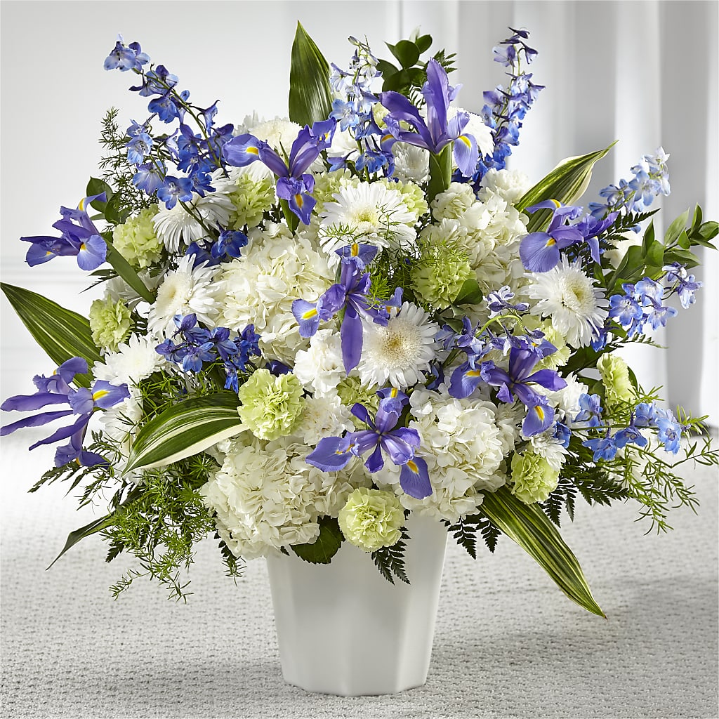 Soft Serenity Floor Basket – THE SHOPPE ON KEY AVENUE FLORAL & GIFTS, Lampasas TX
