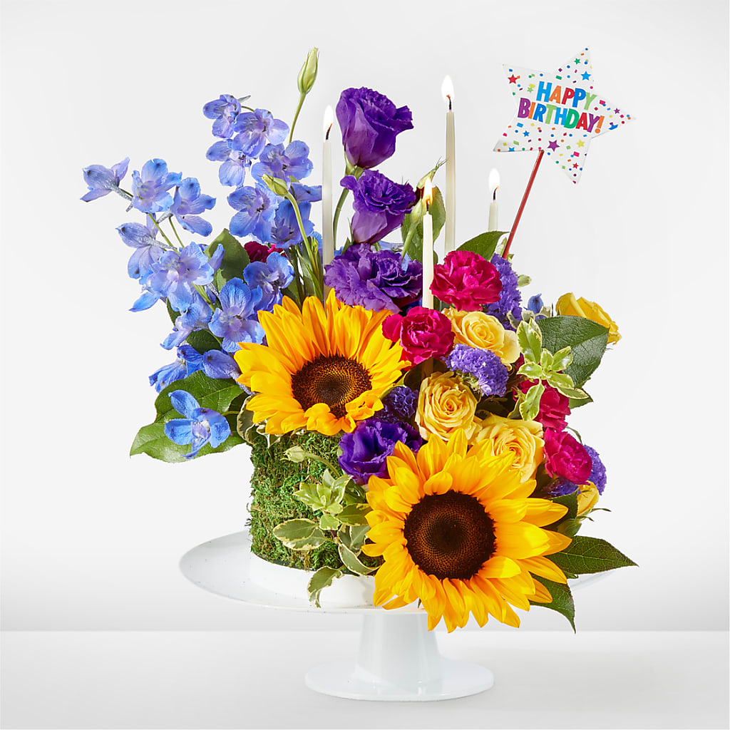 Star of the Day Floral Cake – THE SHOPPE ON KEY AVENUE FLORAL & GIFTS, Lampasas TX