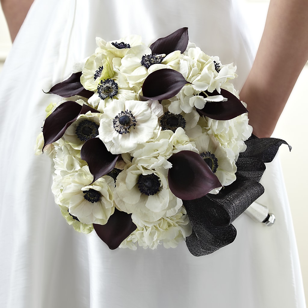 To Have and To Hold Bouquet – THE SHOPPE ON KEY AVENUE FLORAL & GIFTS, Lampasas TX