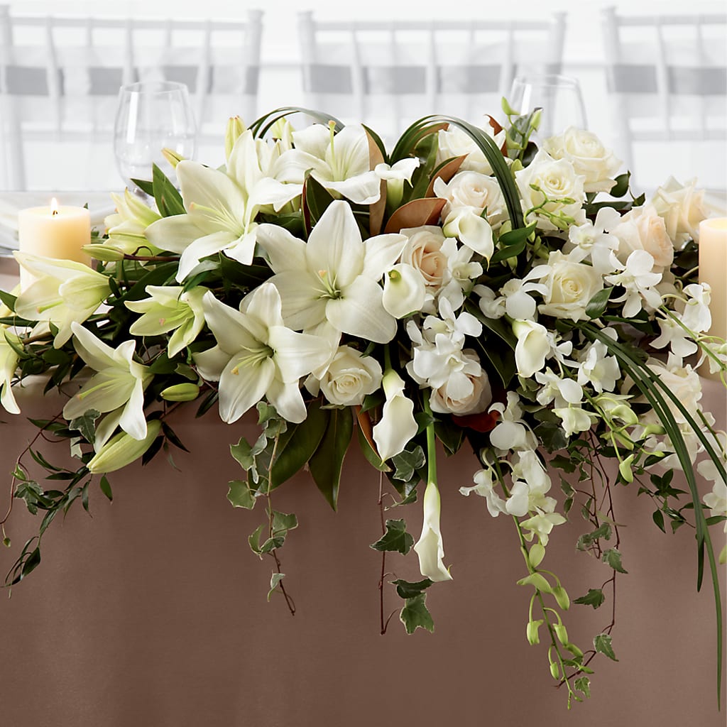 White Linen Arrangement – THE SHOPPE ON KEY AVENUE FLORAL & GIFTS, Lampasas TX